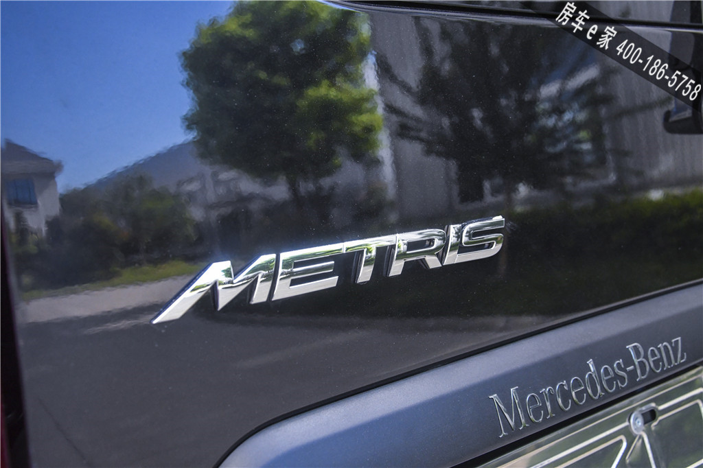 与埃尔法媲美车型进口奔驰Metris商务下线