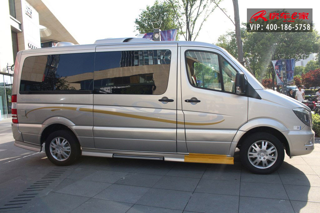 超值双十一,奔驰斯宾特7座改装商务房车88万特价(限量)