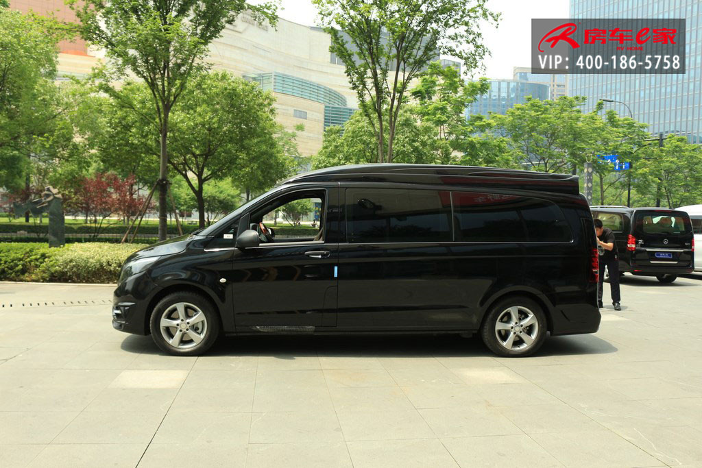 2018豪气改装奔驰威霆商务车,奢华