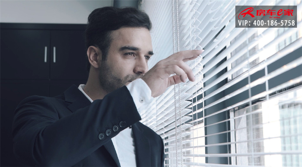 进口奔驰D5巴博斯版商务车 定义风范