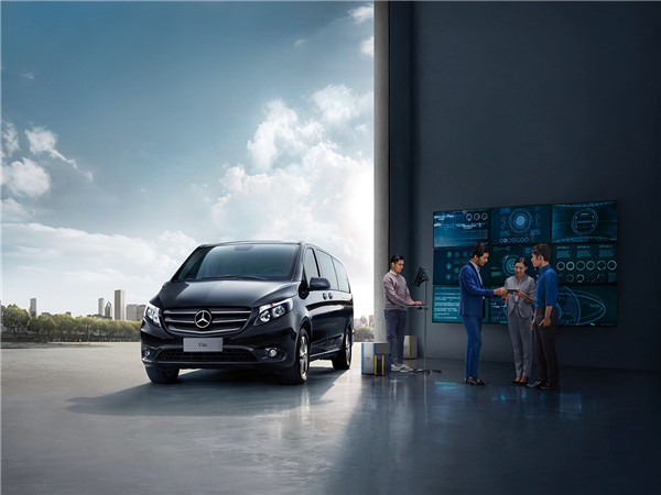 沉稳、尊贵、奢华、舒适......奔驰V260L无愧为高端MPV“翘楚”!